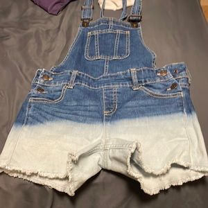 Overall shorts